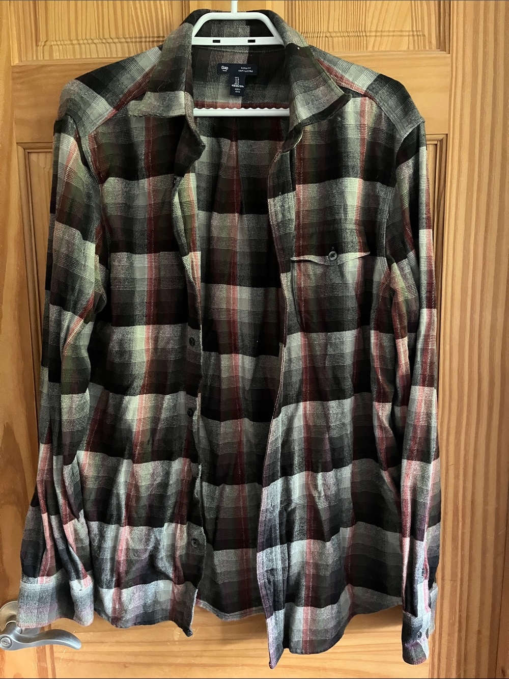 GAP Men’s Plaid Button-Down Shirt in Black, Gray & Red